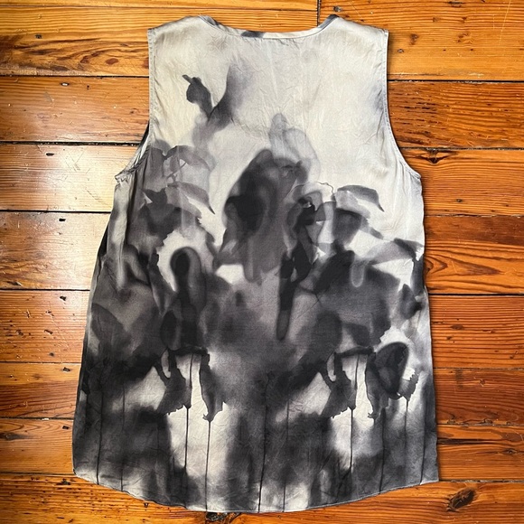 NWOT Eileen Fisher Watercolor 100% Silk Sleeveless High Low Tank Top - Picture 3 of 7